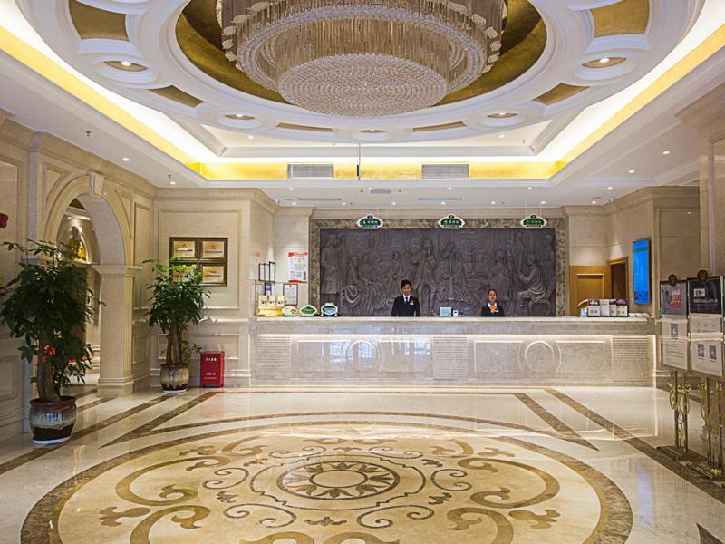 Vienna International Hotel Haikou West Bus Station 외부 사진
